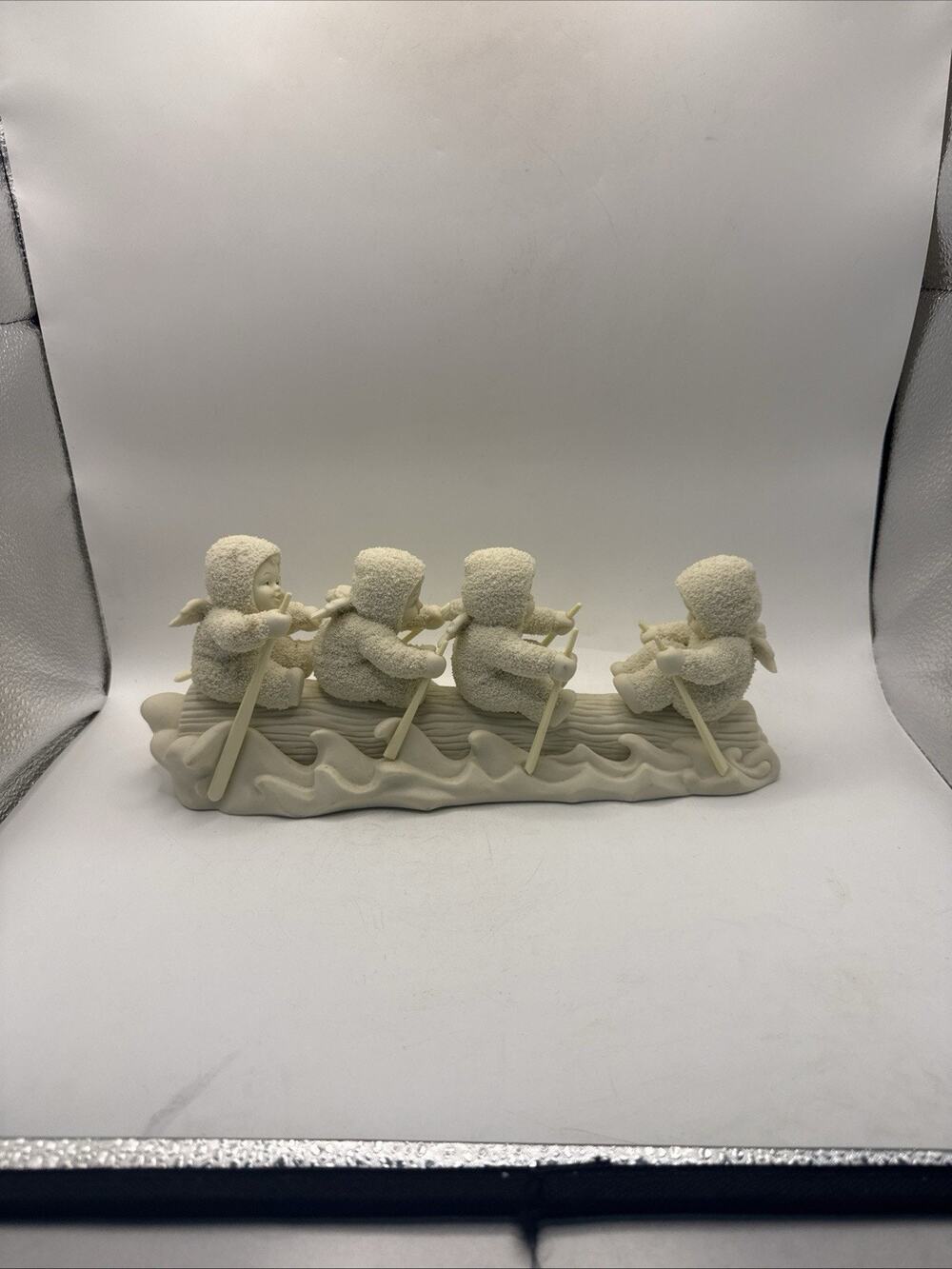 Dept 56 Snowbabies Pull Together #68924 4 Babies Rowing Log Retired 1998 *